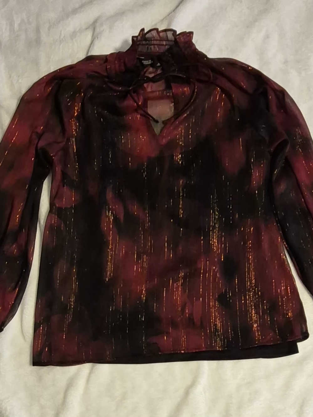 Simply Vera Vera Wang Ruffled Keyhole Blouse in Burgundy with Metallic Accent